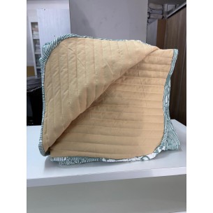 VIRIDIANA COVER 1 1/2 QUILT... 2